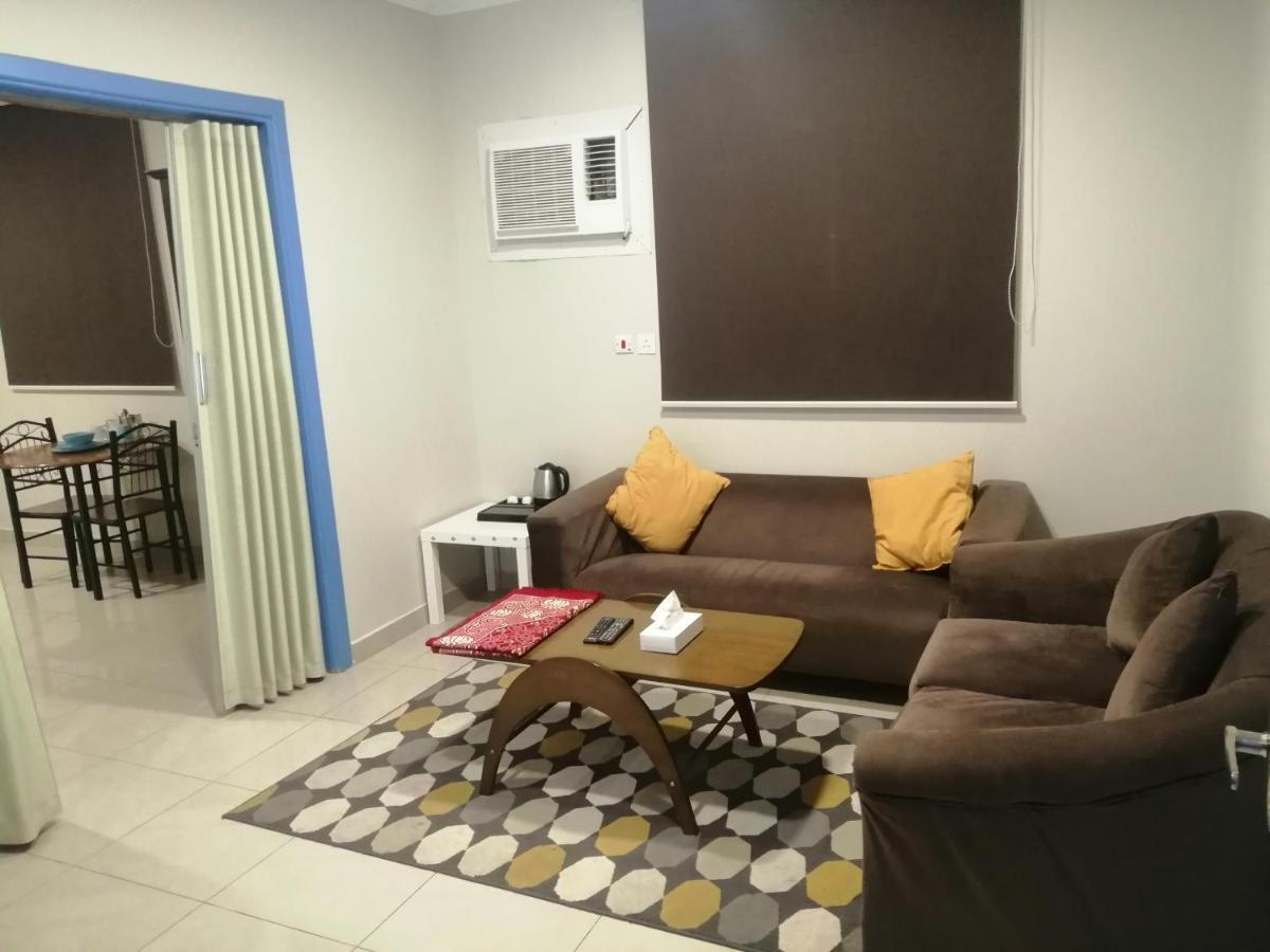 Nozol Al Toot Furnished Units Aparthotel Rijád Kültér fotó