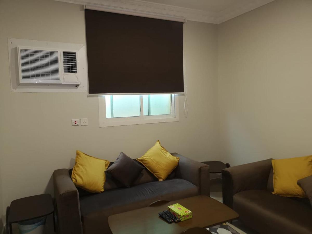 Nozol Al Toot Furnished Units Aparthotel Rijád Kültér fotó
