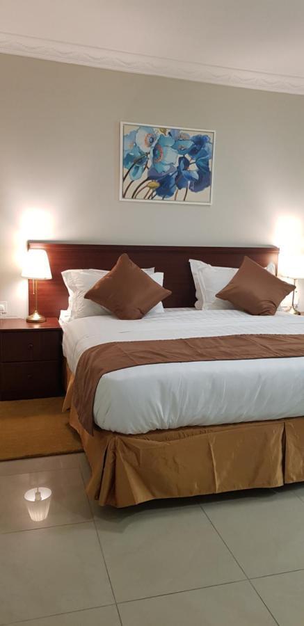 Nozol Al Toot Furnished Units Aparthotel Rijád Kültér fotó