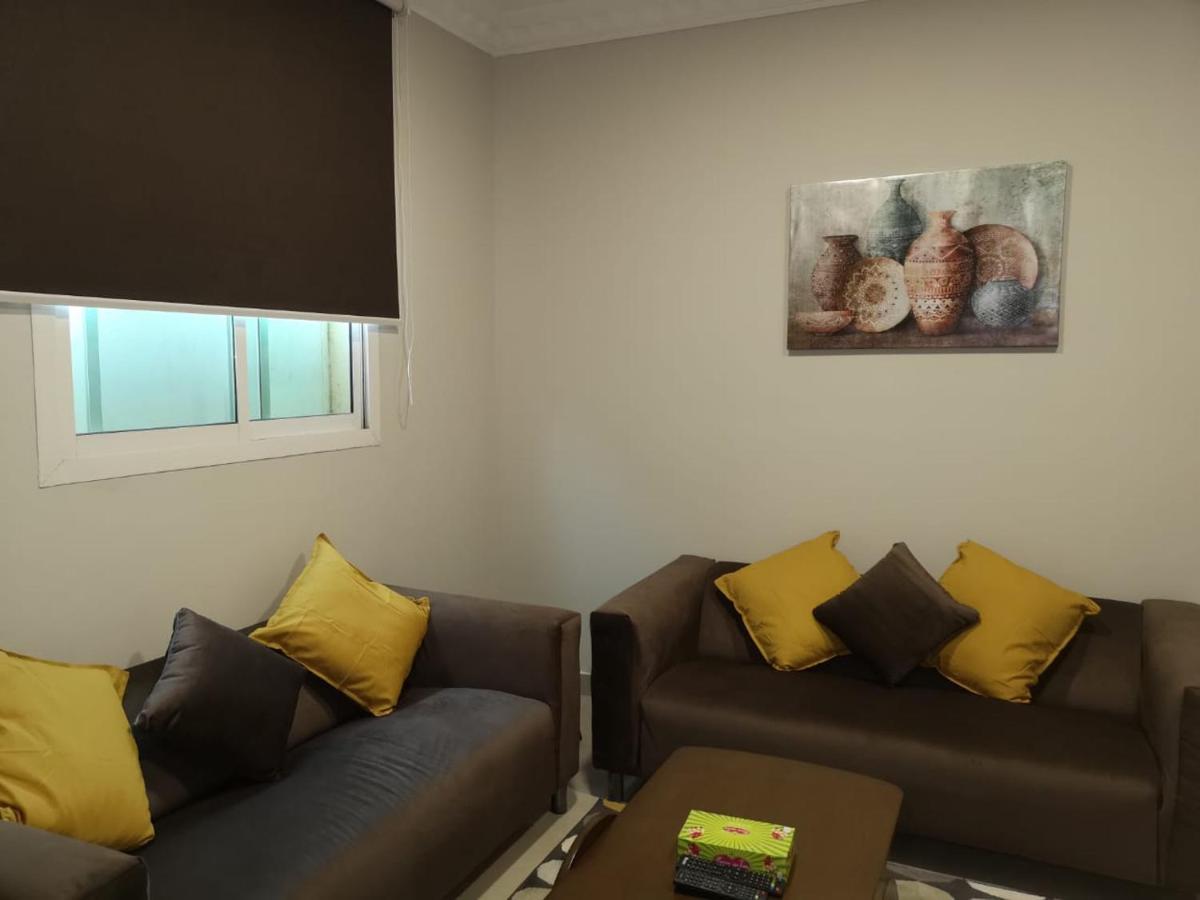 Nozol Al Toot Furnished Units Aparthotel Rijád Kültér fotó