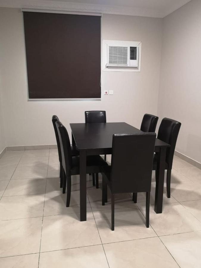 Nozol Al Toot Furnished Units Aparthotel Rijád Kültér fotó